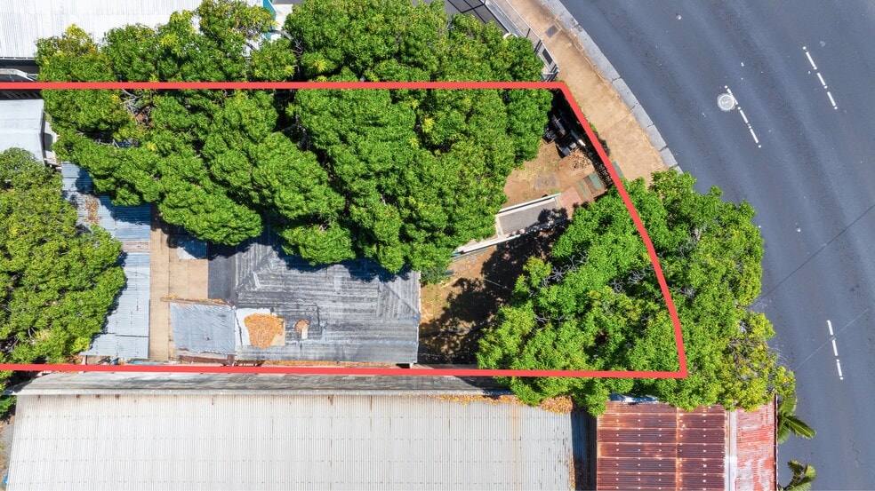 More Photos Of 3065 Kapiolani Blvd, Honolulu Warehouse For Sale