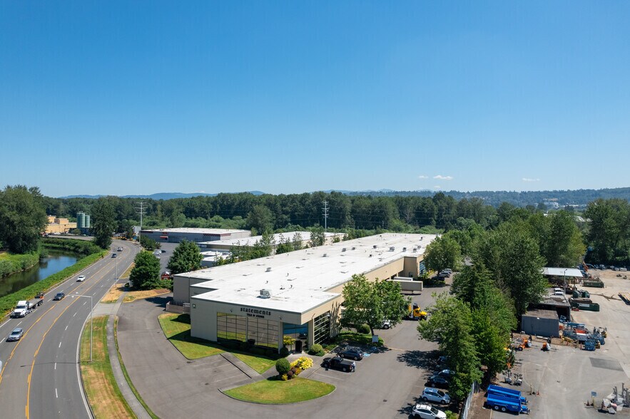 More Photos Of 17600-17680 W Valley Hwy, Tukwila Warehouse For Lease