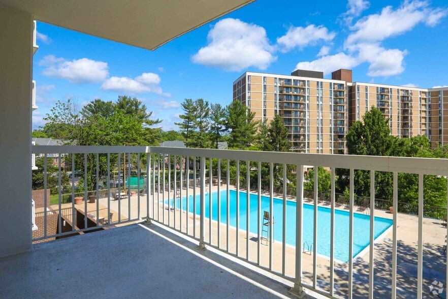 More Photos Of 1350 Beverly Rd, McLean Apartments For Lease