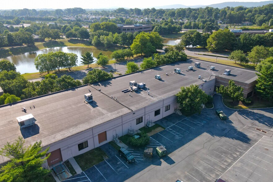 More Photos Of 1525 Valley Center Pky, Bethlehem Unknown For Lease