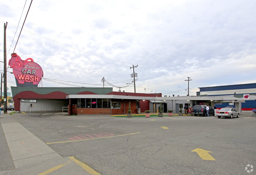 More Photos Of 2763 4th Ave S, Seattle Carwash For Sale