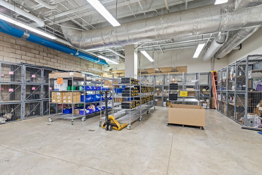 More Photos Of 1906 Eraste Landry Rd, Lafayette Office For Sale