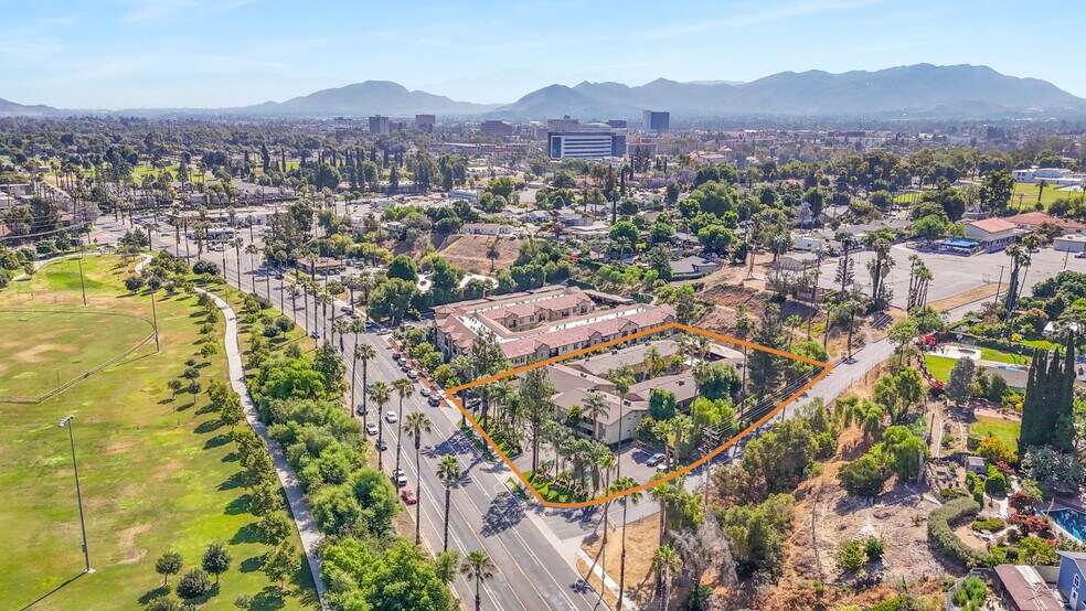 More Photos Of 4830 Palm Ave, Riverside Apartments For Sale