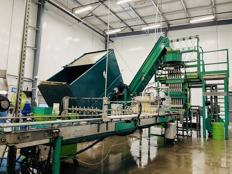 More Photos Of 1930 Lemon Ave, Patterson Food Processing For Sale