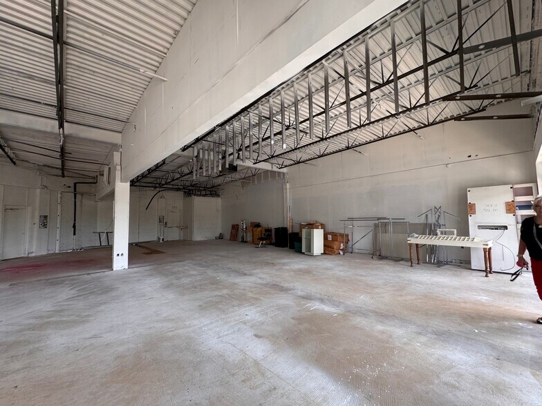 More Photos Of 2361-2371 Concord Lake Rd, Concord Unknown For Lease