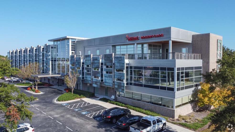 Primary Photo Of 8115 Market St, Wilmington Medical For Sale