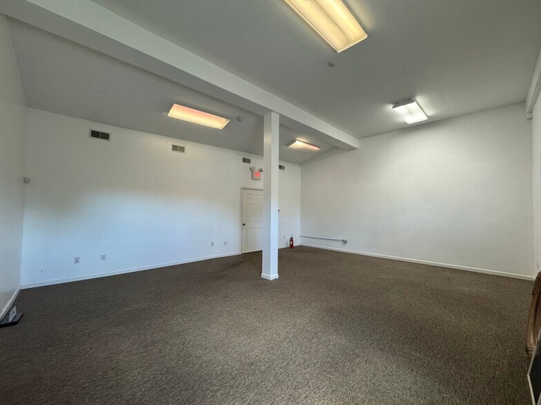 Primary Photo Of 13 E Catherine St, Nyack Loft Creative Space For Lease