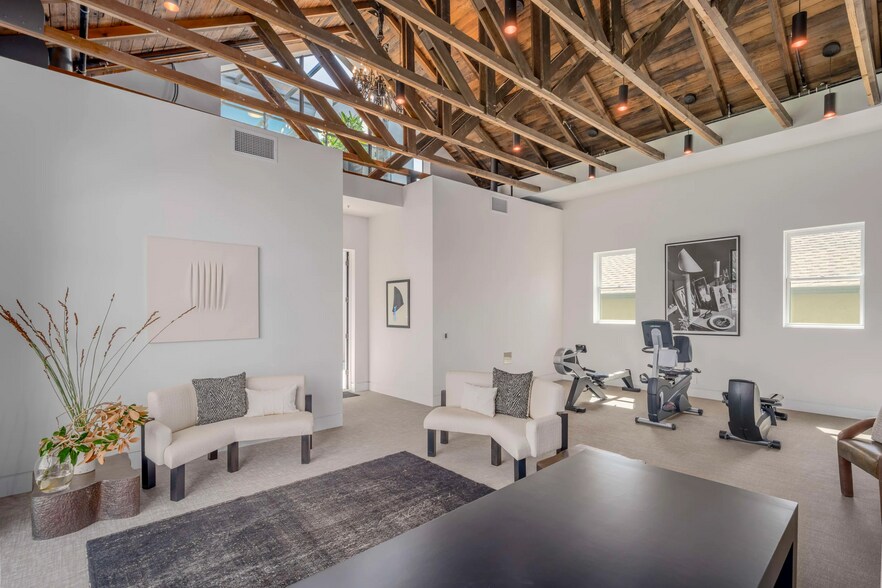 More Photos Of 301 1st St W, Sonoma General Retail For Sale