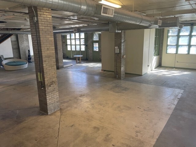 More Photos Of 3201 Curtis St, Denver Office For Sale