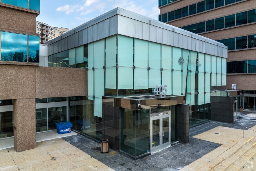 More Photos Of 401 The West Mall, Toronto Unknown For Lease