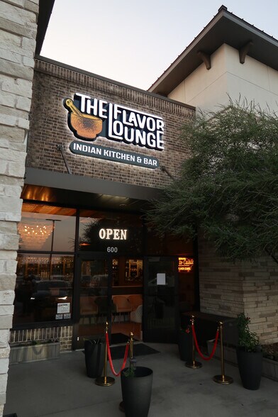 More Photos Of 5855 Preston Rd, Frisco Storefront For Lease