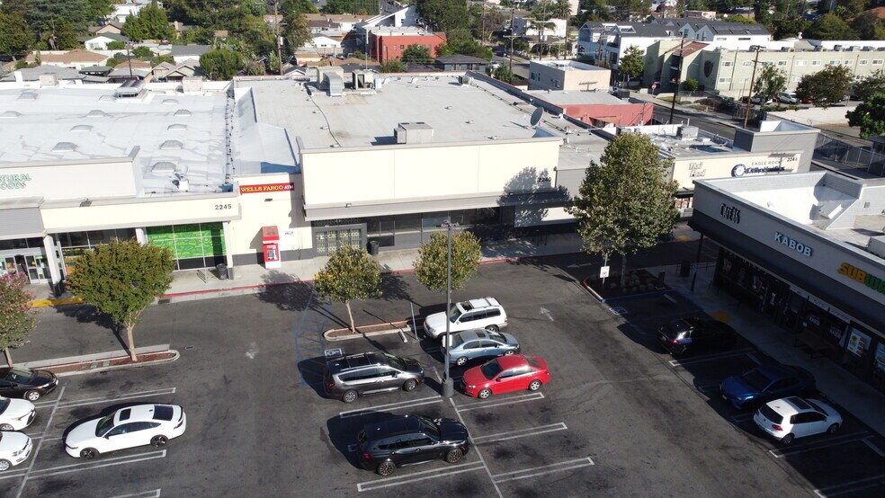 More Photos Of 4903-4947 Eagle Rock Blvd, Los Angeles Unknown For Lease
