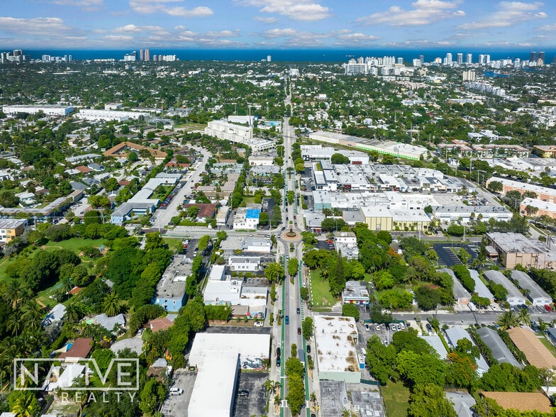 More Photos Of 535 NE 13th St, Fort Lauderdale Showroom For Lease