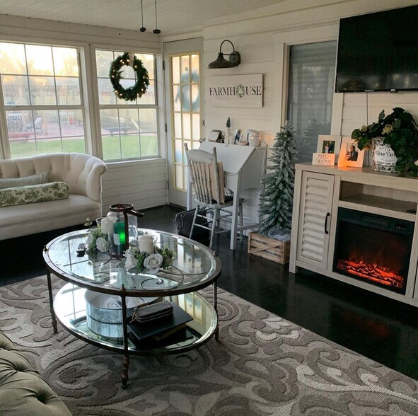 More Photos Of 15911 Fir Rd, Santa Fe Daycare Center For Sale