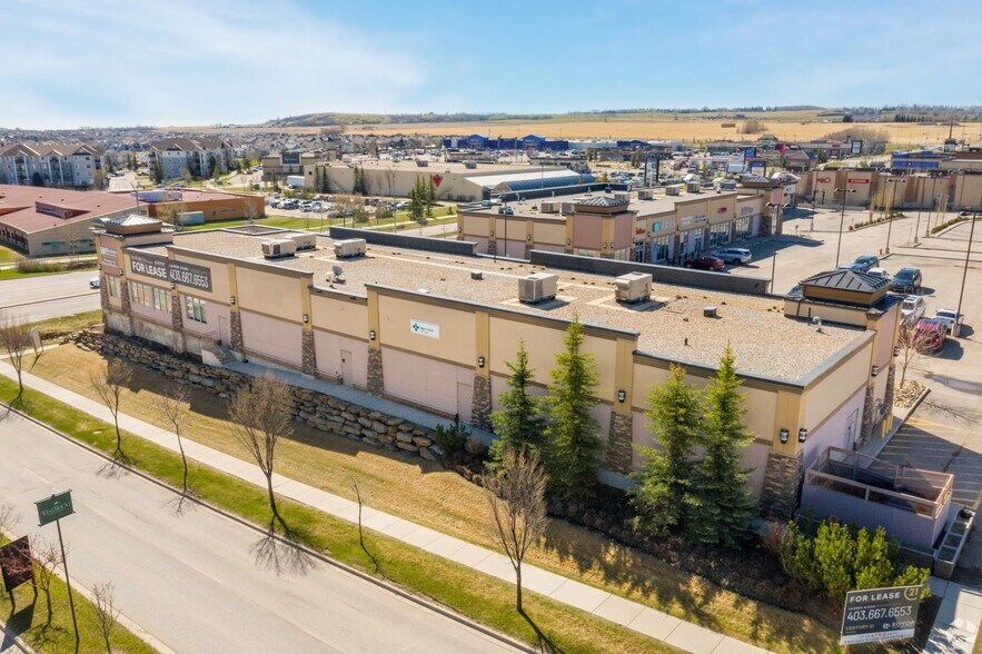 More Photos Of 200 Southridge Rd, Okotoks Storefront For Lease