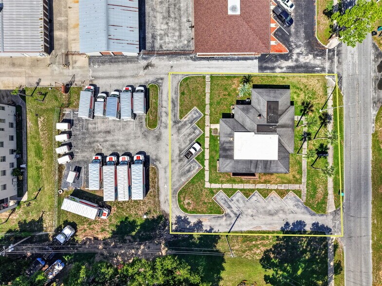 More Photos Of 1216 Mt. Homer Rd, Eustis Office For Lease