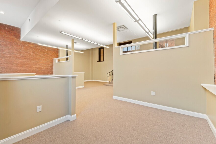 More Photos Of 3355 Keswick Rd, Baltimore Loft Creative Space For Sale