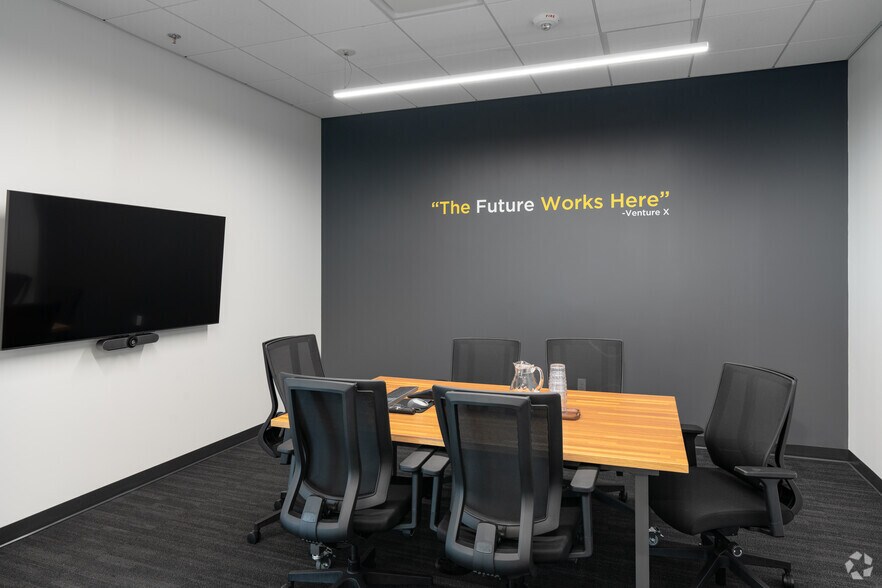 More Photos Of 8865 Stanford Blvd, Columbia Coworking Space