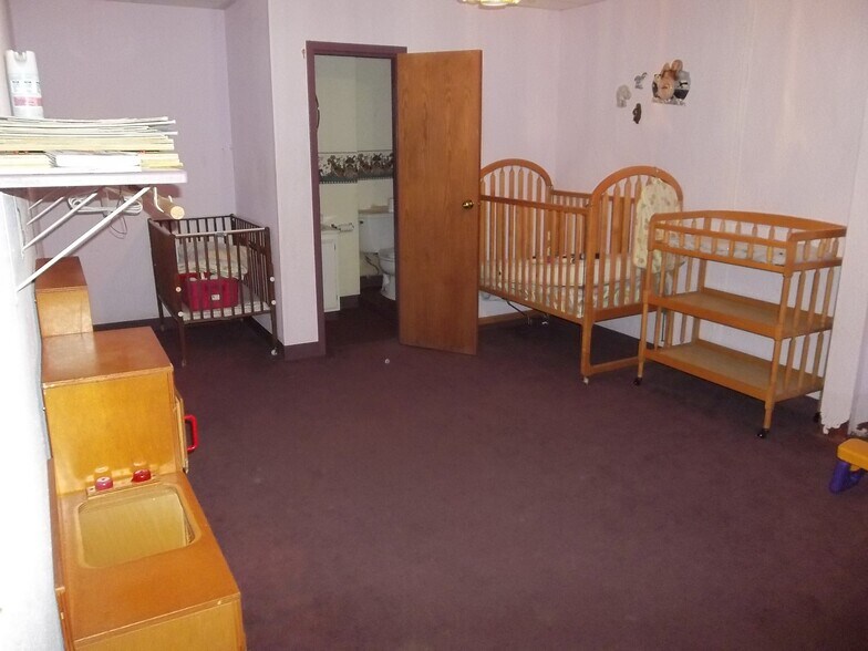 More Photos Of 1390 35th Pkwy Pky, Chanute Religious Facility For Sale