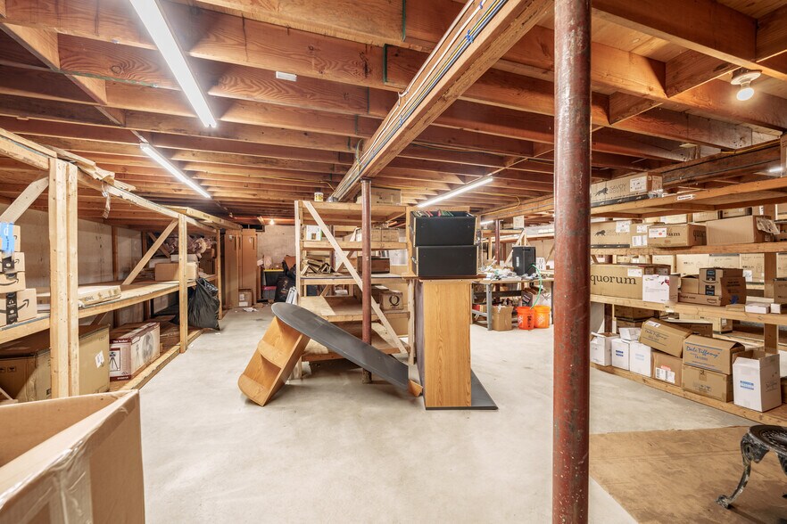 More Photos Of 2511 Boston Rd, Wilbraham Freestanding For Sale