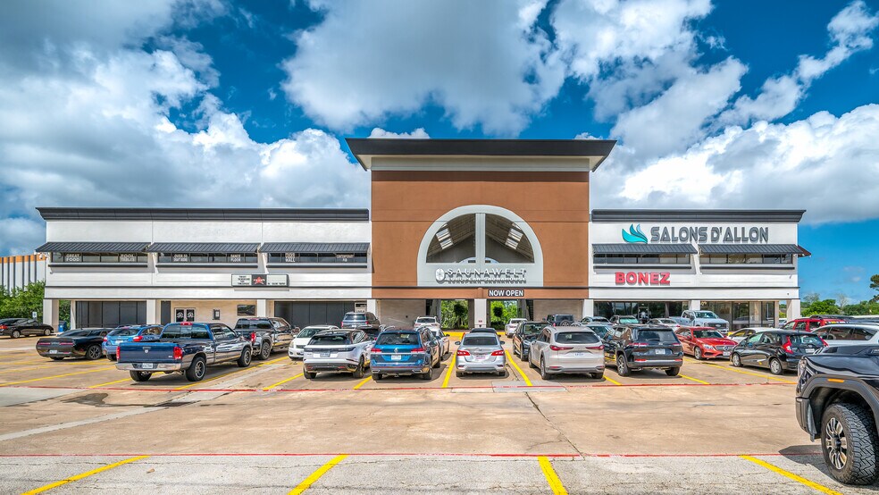 More Photos Of 18301-18313 Egret Bay Blvd, Houston Unknown For Lease