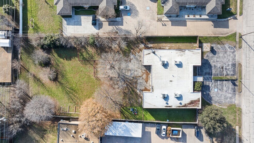 More Photos Of 6605 Dan Danciger Rd, Fort Worth Office For Sale