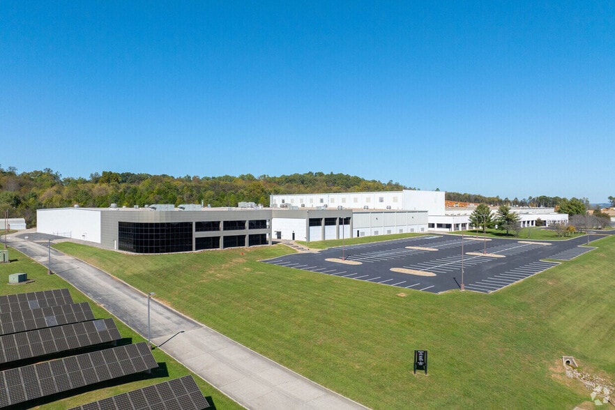 More Photos Of 2121 Holston Bend Dr, Mascot Manufacturing For Lease