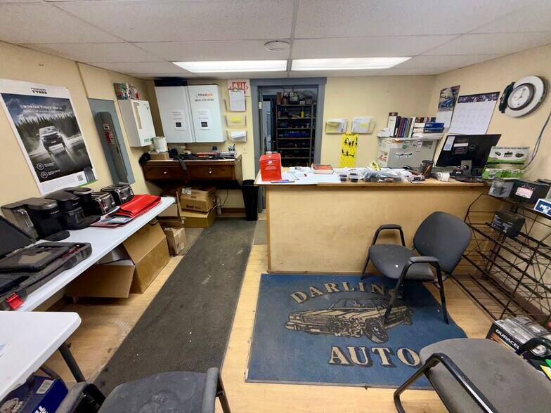 More Photos Of 315 Creamery Rd, South Ryegate Industrial For Sale