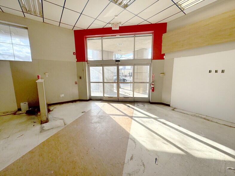 More Photos Of 1101 Atlantic Ave, Atlantic City Drugstore For Sale