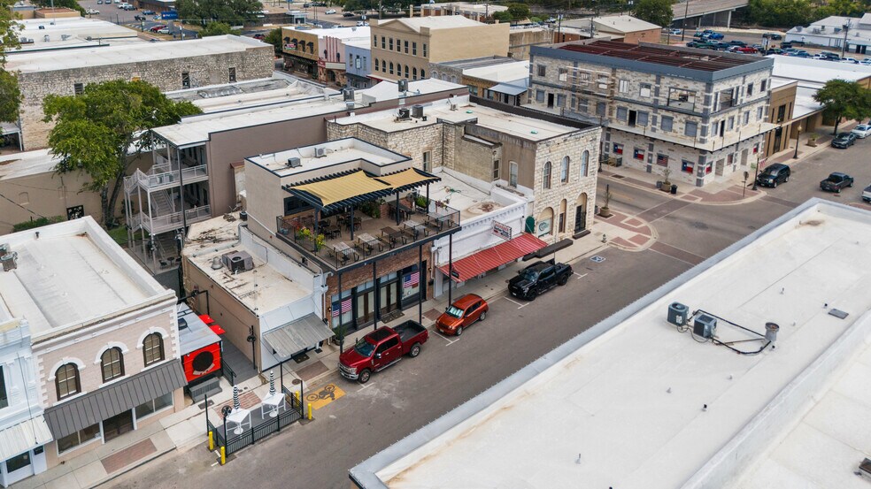 More Photos Of 200 E Central Ave, Belton Office Residential For Sale