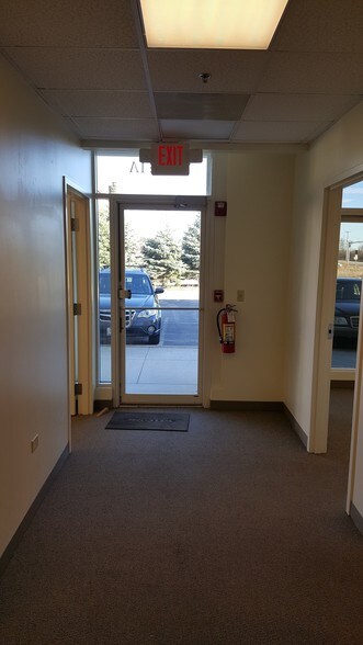 More Photos Of 960-970 Harris Rd, Grayslake Coworking Space