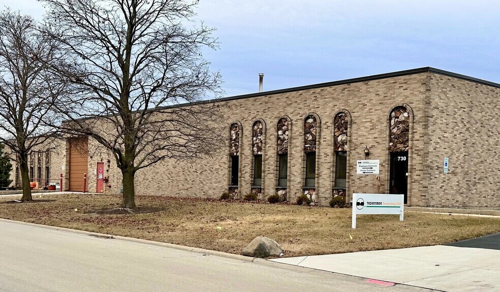 Primary Photo Of 720-730 N Edgewood Ave, Wood Dale Warehouse For Sale