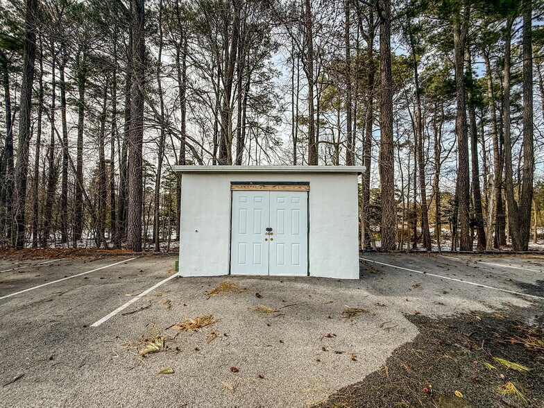 More Photos Of 22335 Exploration Dr, Lexington Park Office For Sale