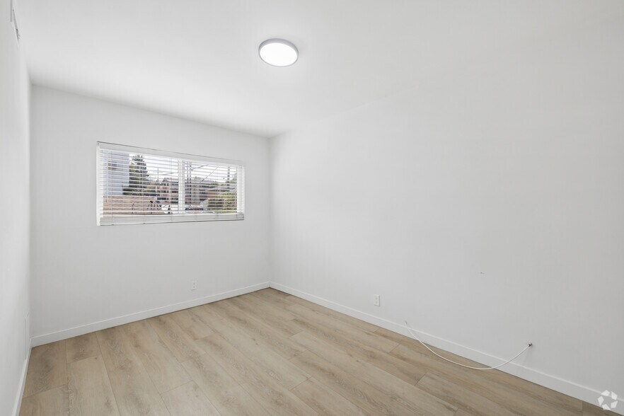 More Photos Of 7323 Valmont St, Tujunga Apartments For Sale