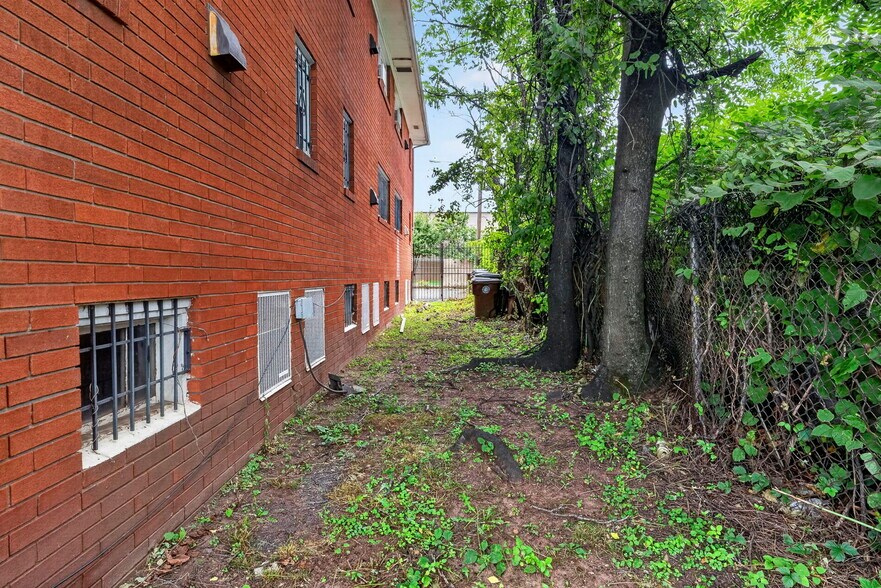 More Photos Of 308 Columbus Pl, New Brunswick Apartments For Sale