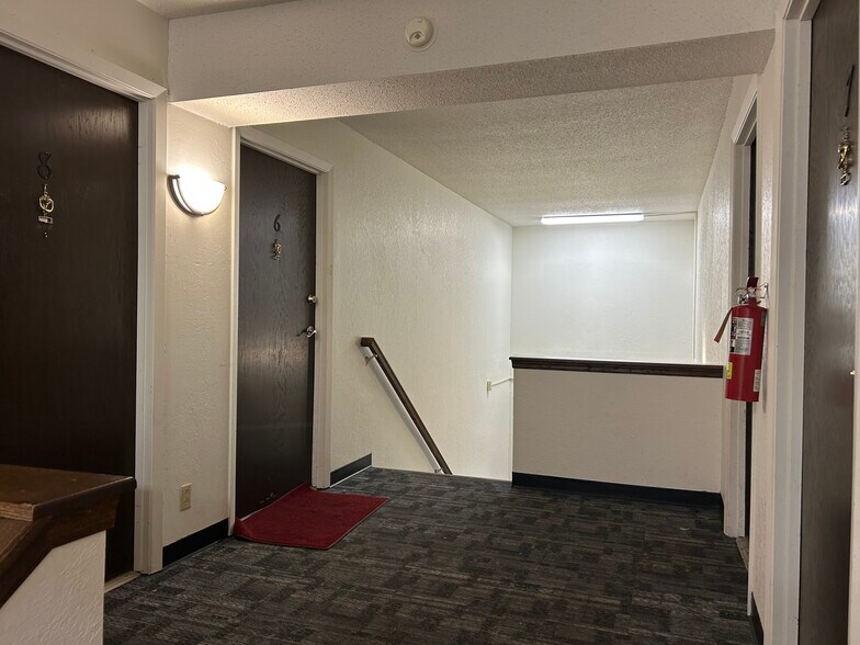 More Photos Of 509 N 5th St, Beresford Apartments For Sale