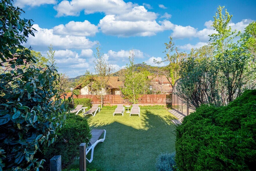 More Photos Of , Cercedilla Hotel For Sale