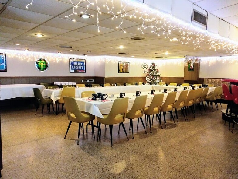 More Photos Of W11466 US Hwy 8, Dunbar Restaurant For Sale