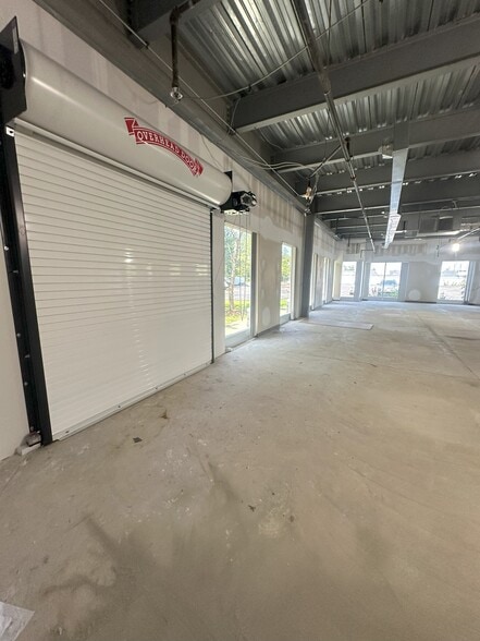 More Photos Of 9 Industrial Rd, Milford Office For Lease