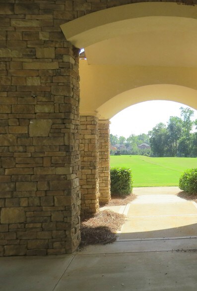 More Photos Of 300 Lester Mill Rd, Locust Grove Office For Lease