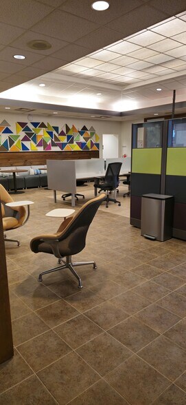 More Photos Of 115 S Court St, Crown Point Coworking Space
