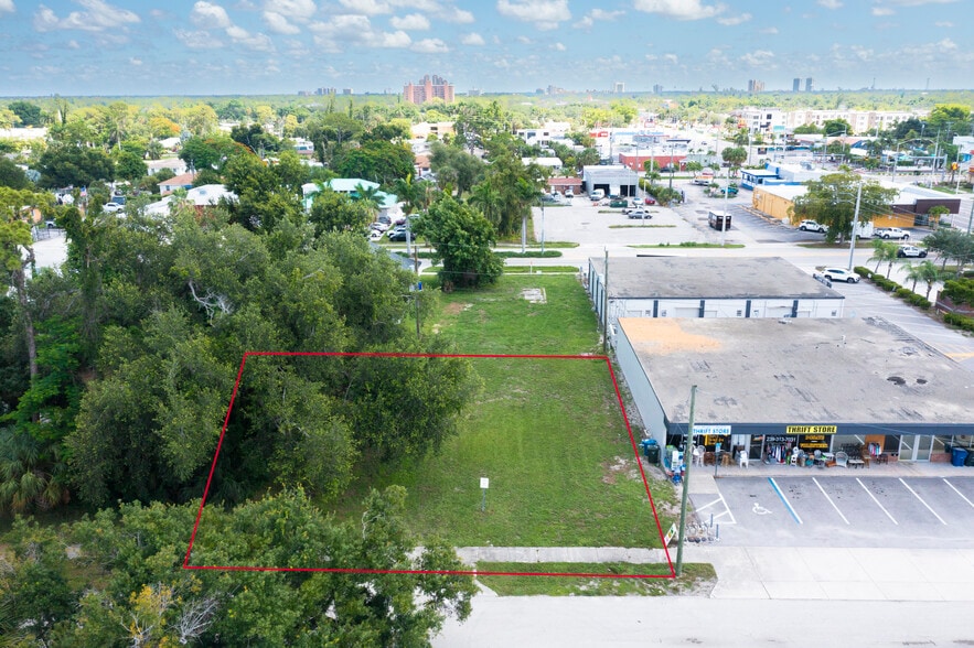 More Photos Of 1925 Suwanee Ave, Fort Myers Land For Sale