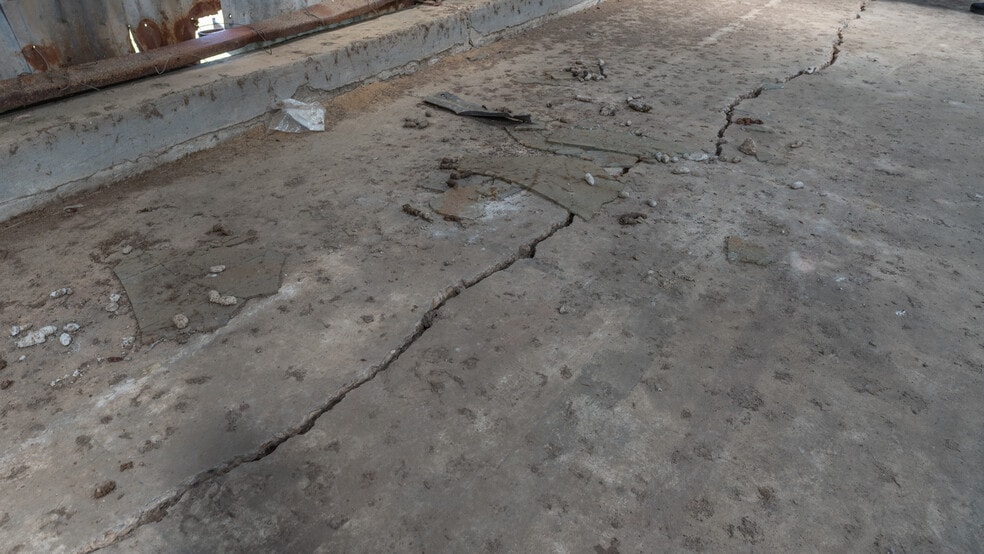 More Photos Of 134 Castleberry st, Pelham Warehouse For Sale