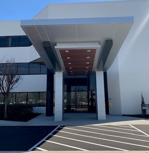 More Photos Of 7845 US Highway 64, Memphis Medical For Lease