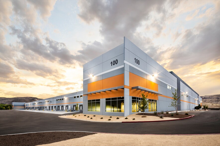 More Photos Of 100 Wild Horse Cyn, Sparks Warehouse For Lease