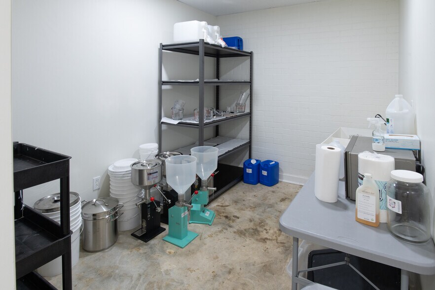 More Photos Of 3115 John F Kennedy Blvd, North Little Rock Office For Sale