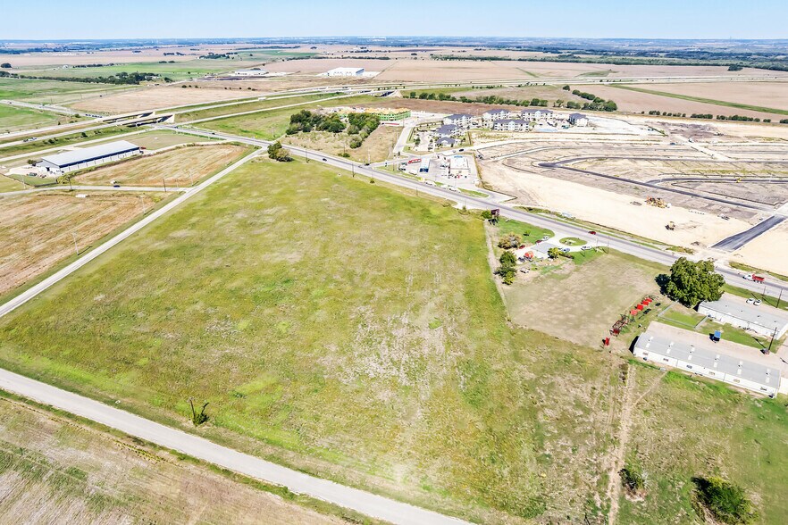 More Photos Of 2100 San Antonio Street, Lockhart Land For Sale