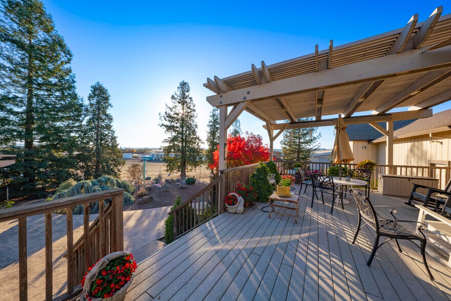 More Photos Of 2208 Olivet Rd, Santa Rosa Industrial For Sale