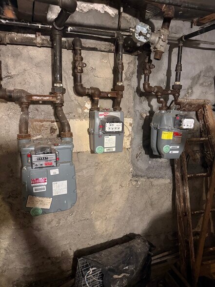 More Photos Of 9506 Church Ave, Brooklyn General Retail For Sale