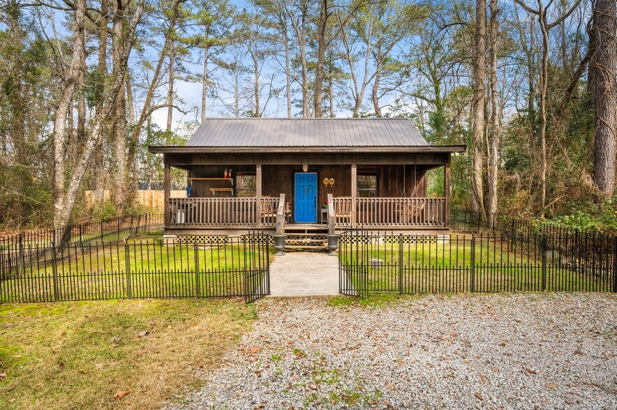 More Photos Of 54 Indian Creek Rd, Woodworth General Retail For Sale